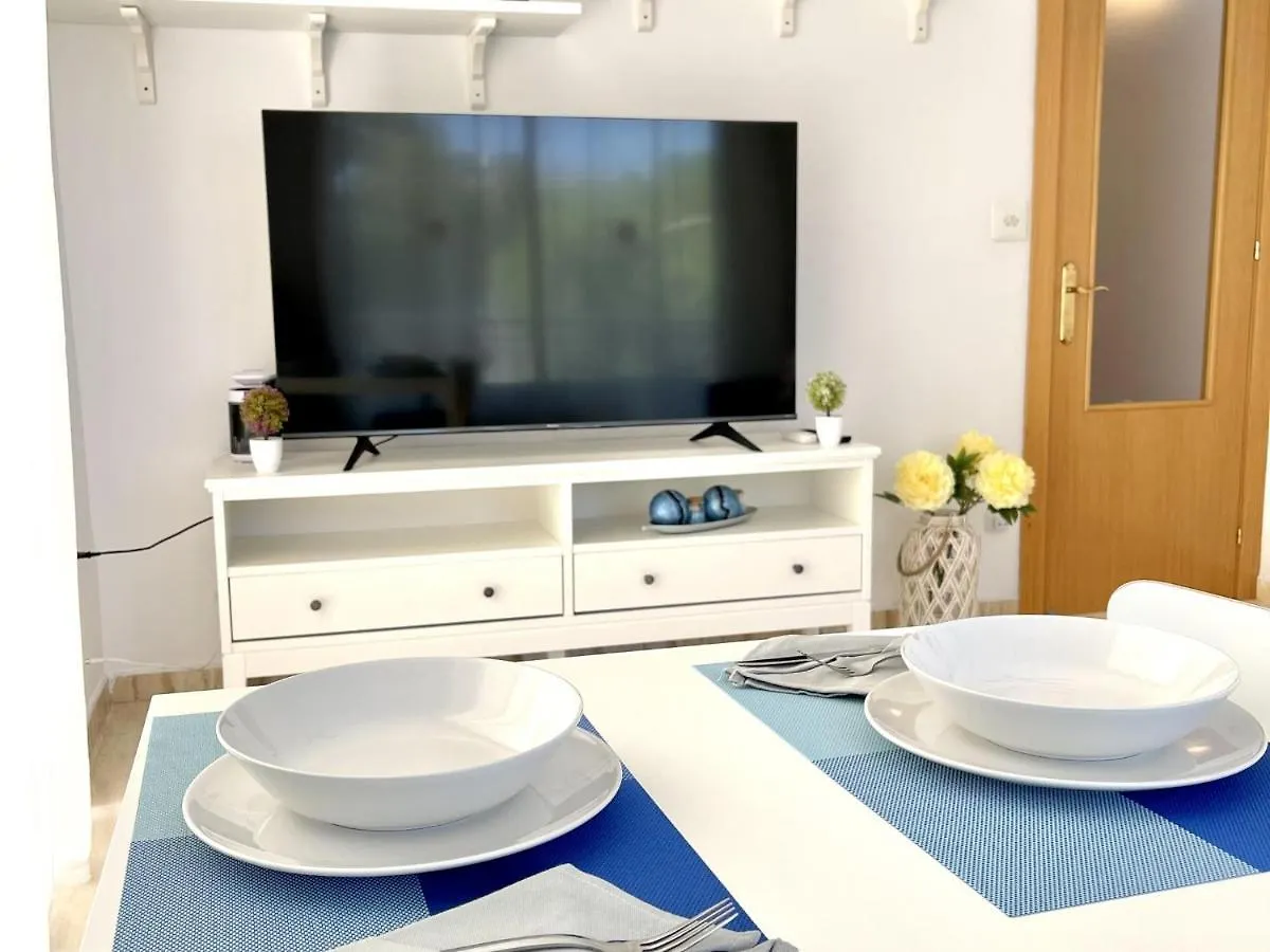 Apartbeach Santa Elena Climatizado Parking Y Junto Playa Capellans Salou 0*,  Španělsko