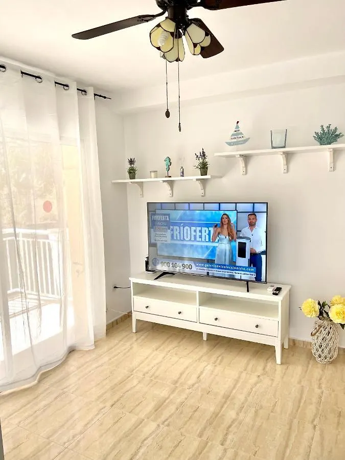 Apartbeach Santa Elena Climatizado Parking Y Junto Playa Capellans Salou