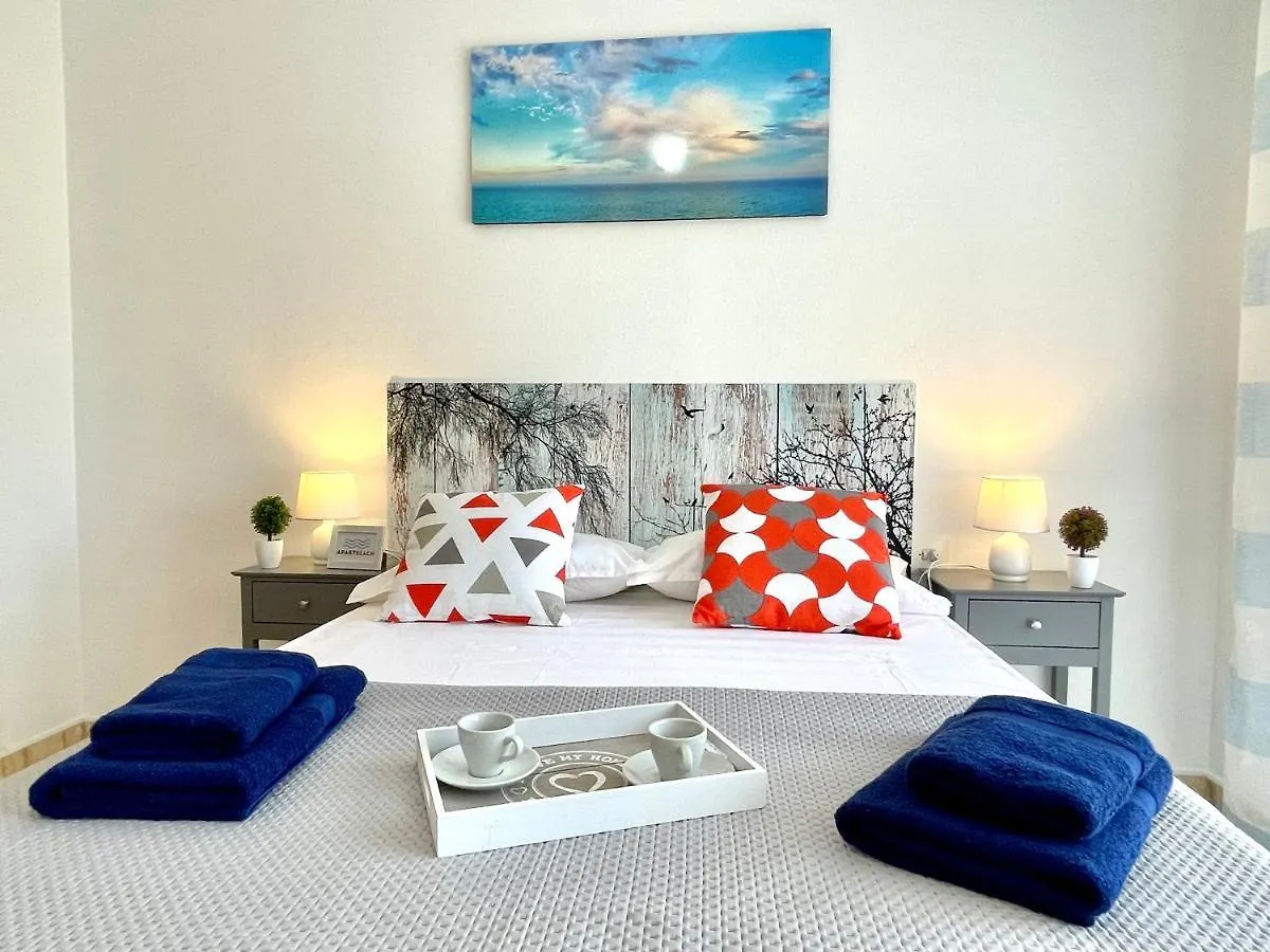 Apartment Apartbeach Santa Elena Climatizado Parking Y Junto Playa Capellans Salou Spain