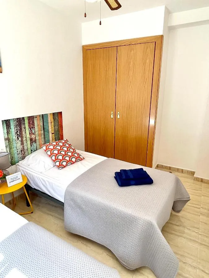 Apartbeach Santa Elena Climatizado Parking Y Junto Playa Capellans Salou 0*,