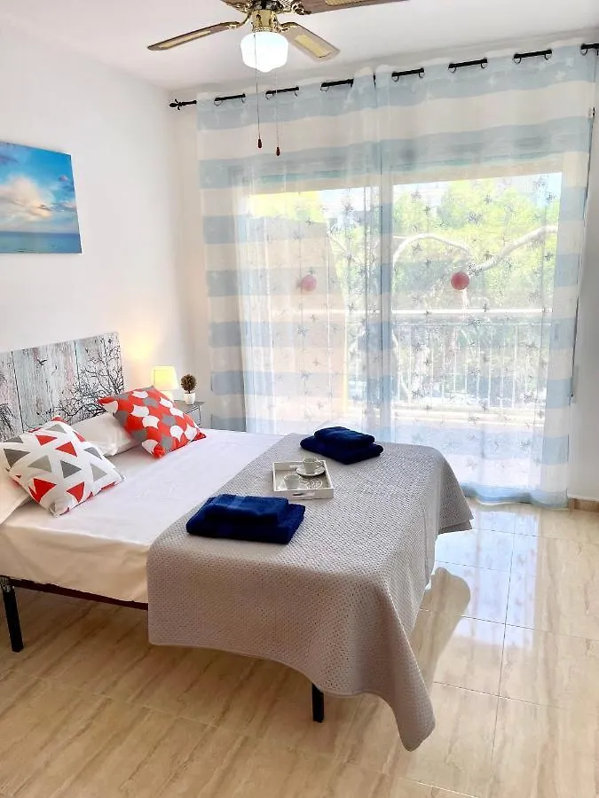 Apartbeach Santa Elena Climatizado Parking Y Junto Playa Capellans Salou Apartment