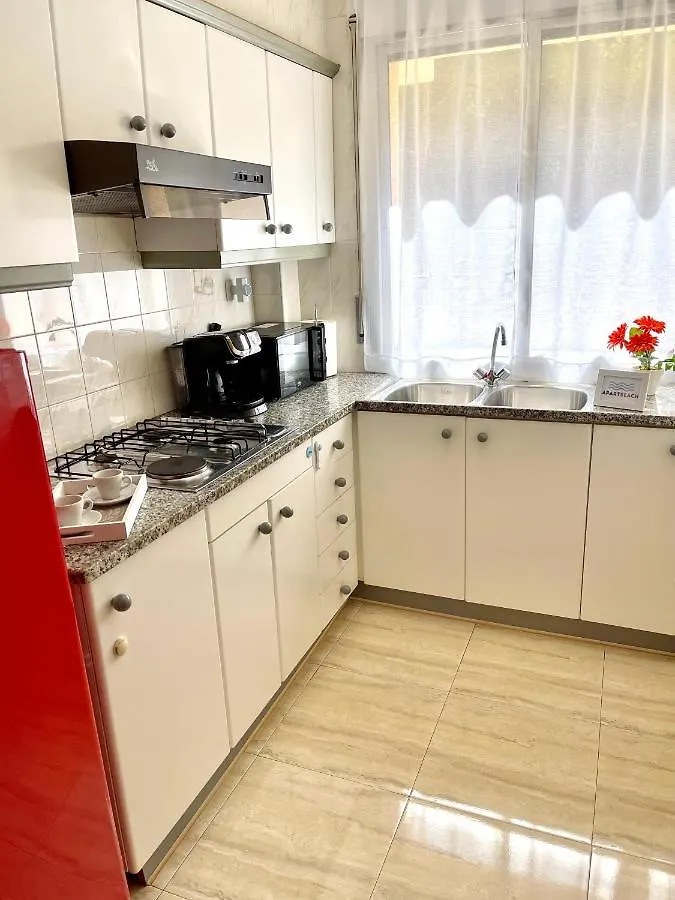 Apartbeach Santa Elena Climatizado Parking Y Junto Playa Capellans Salou Spain